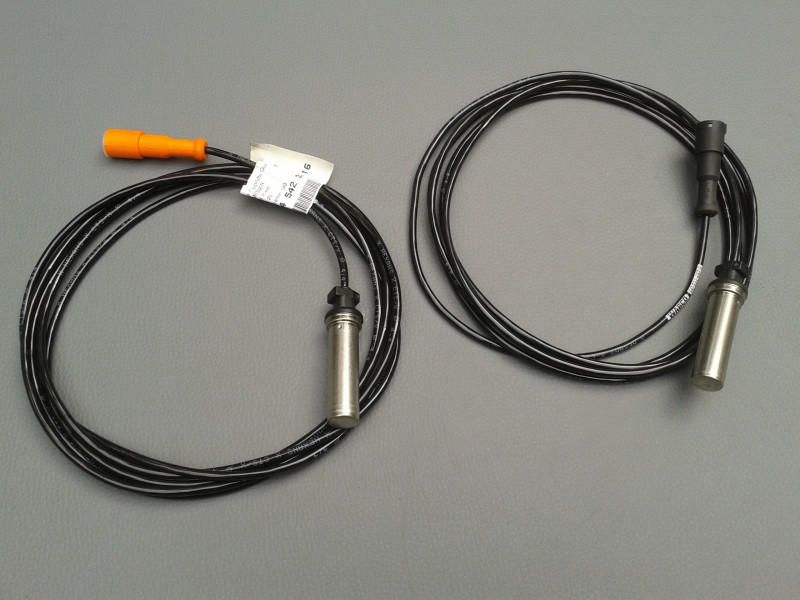 2x Drehzahlsensor Lkw Bus A0045423216 A0045423316
