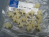 20x orig. Clips / Klammern Zierleisten unten W123 A0009902192