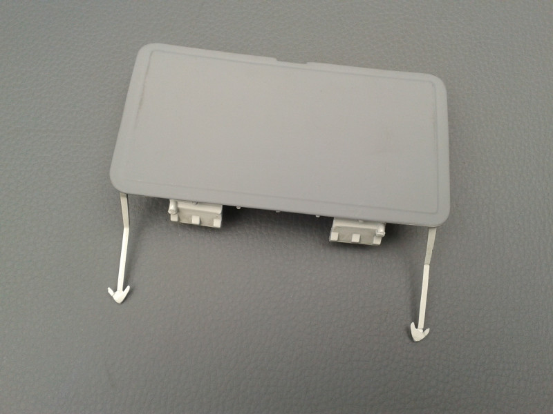 Abdeckung Abschleppöse Stoßstange hinten rechts ML M-Klasse W163 A1638850281