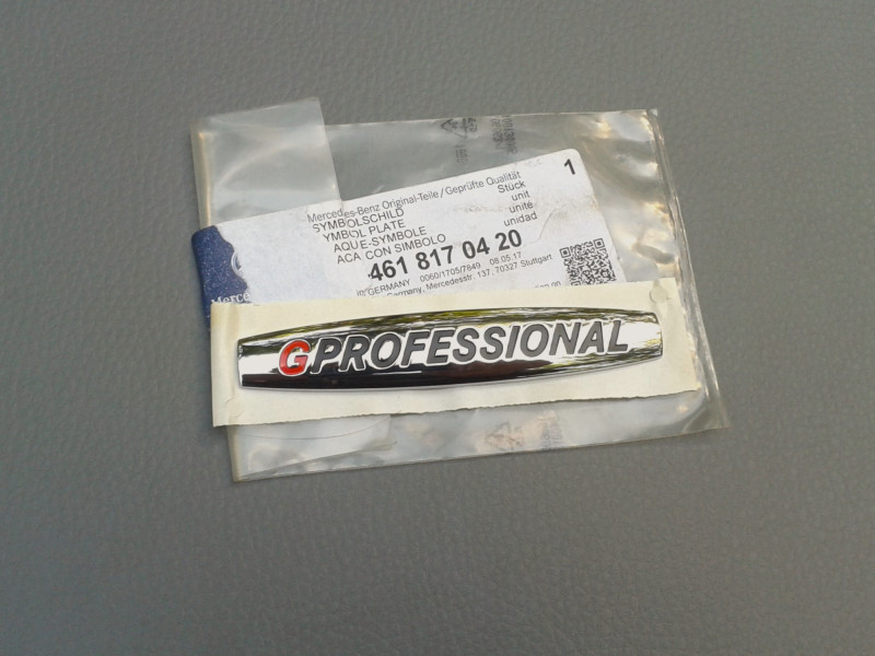 Emblem / Symbolschild GPROFESSIONAL W461 W463 A4618170420 Emblem / Symbolschild GPROFESSIONAL W461 W463 A4618170420