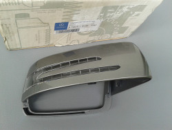 Spiegelkappe mit Blinker rechts W117 W156 W176 W246 A2468110260 7787