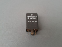 Verzögerungsrelais Lufttrockner 24V Vario 512-818D A0015455605