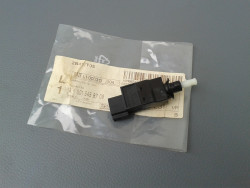Bremslichtschalter Sprinter W901 W902 W903 W904 W905 A0015458709