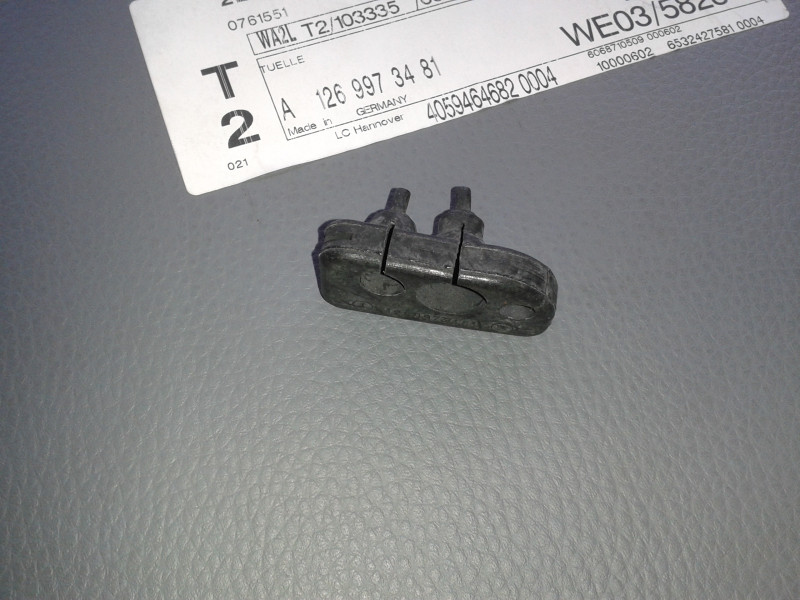 Tülle Haubenzug an Stirnwand W126 C126 A1269973481