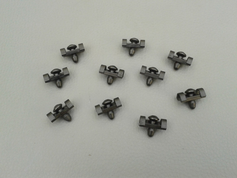 10x Clip / Klammer für Sacco Beplankung W126 1. Serie A0049887678 A0049887778