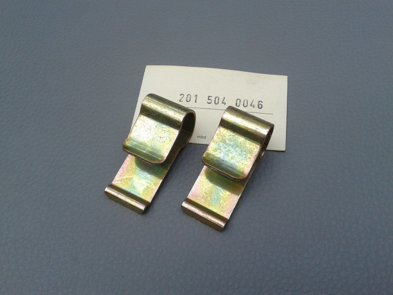 2x Klammer Befestigung Kühler W123 W126 W124 W201 A2015040046