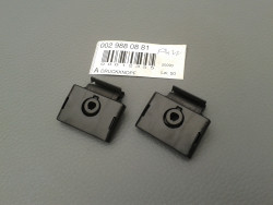 2x Klammer / Druckknopf Blende an A-Säule CLK W208 A0029880881
