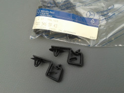 2x Kabelschelle / Leitungshalter mit Clip A0005465943