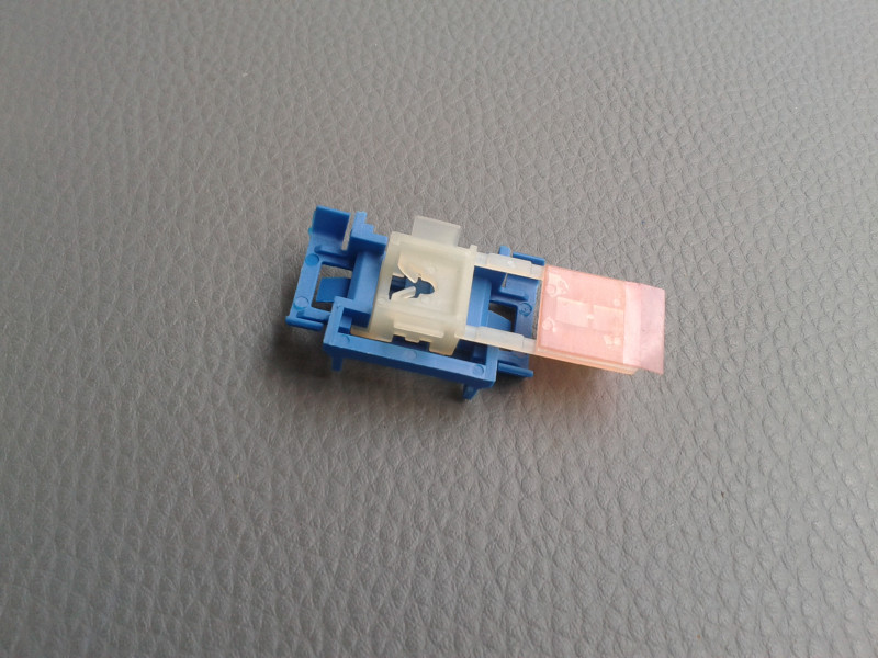 Klammer Panoramadach hi. rechts CL W203 Sportcoupe A2039882478