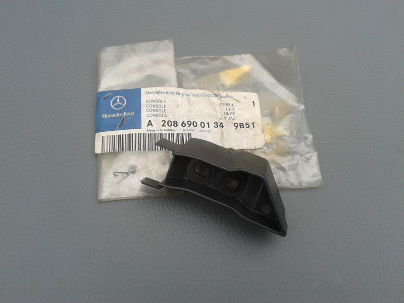 Konsole links für Rollo Kofferraum CLK Cabrio W208 A2086900134 9B51