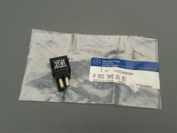 Abgleichstecker R107 W126 W201 W124 A0005402181