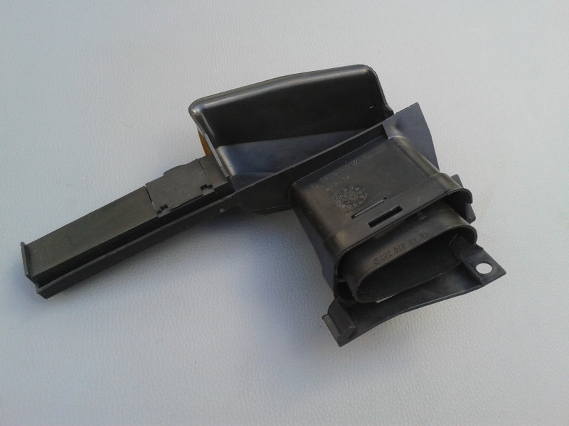 Lufthutze / Ansaugrohr C-Klasse W202 A2025200204 A2025200504