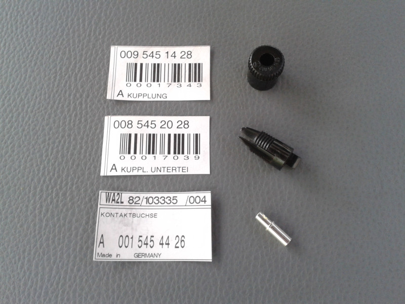 Stecker / Steckverbindung einpolig A0085452028 A0095451428