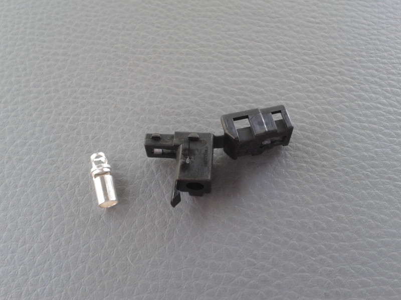 Stecker + Pin, 1-polig, Öldruckgeber M104 M119, A0135454028