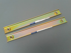 2x Winkel / Halter Kotflügel vorne LK W676 W677 A6738800037