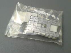 Platte an Fensterheber links R170 R171 W209 W219 R230 A2097200111