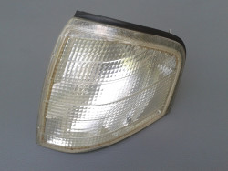 Blinker links weiß C-Klasse W202 A2028260943 Valeo