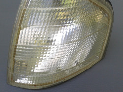 Blinker links weiß C-Klasse W202 A2028260943 Valeo