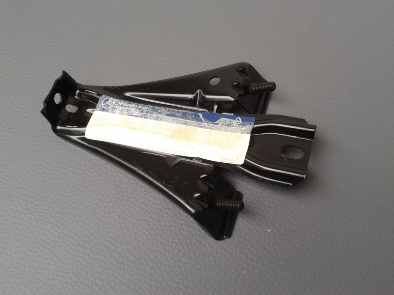Halter an Versteifung / Querträger mitte SLK R170 W170 A1706203814