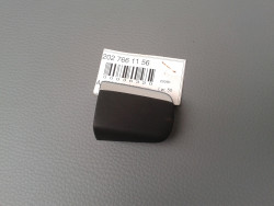 Abdeckung / Endstück Türgriff hinten links W202 W210 A2027661156