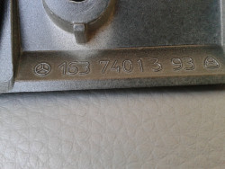 Griffleiste Heckklappe M-Klasse ML W163 A1637401393