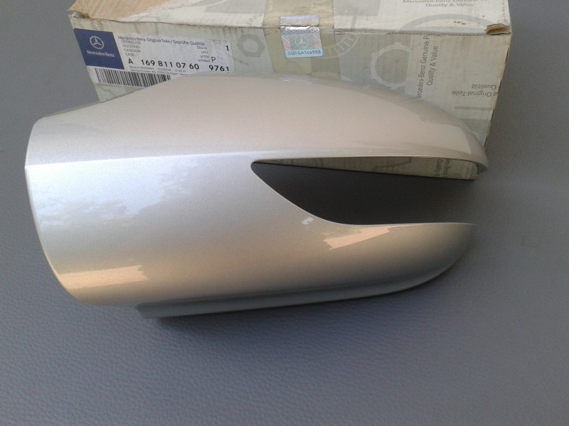 Spiegelkappe links polarsilber W169 W245 A1698110760 9761