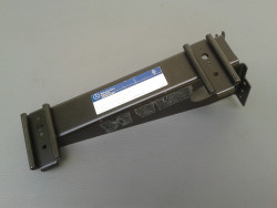 Halter Auspuff an Rahmen vorne Sprinter W901-W904 A9014903240